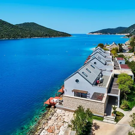 Doria Yacht Club Hotel